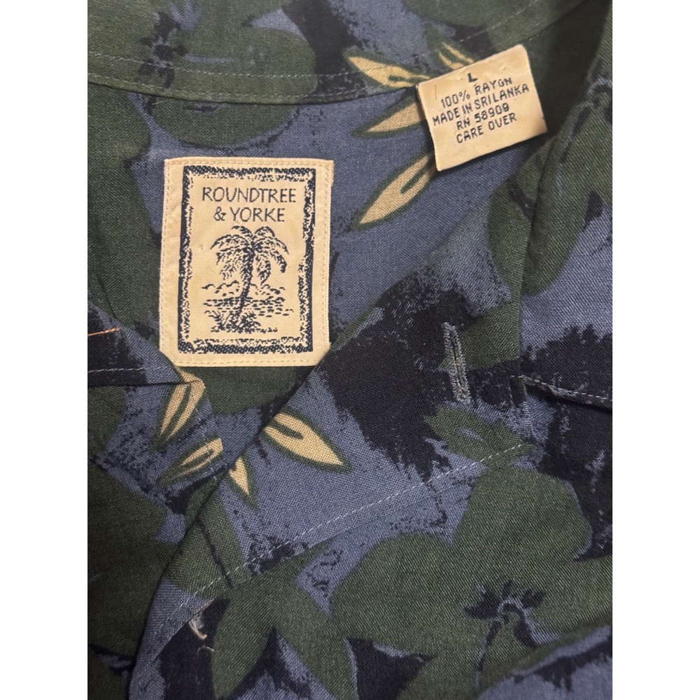 roundtree yorke hawaiian shirt L blue green floral rayon camp mens